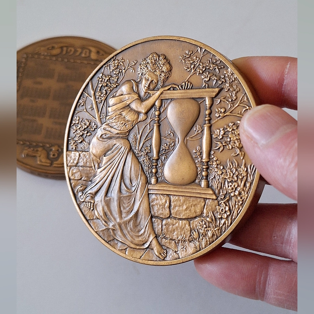 Franklin Mint collectible art medal